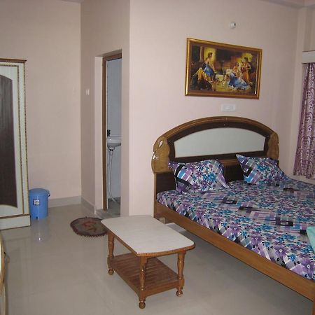 Krishna Paying Guest House Varanasi Phòng bức ảnh